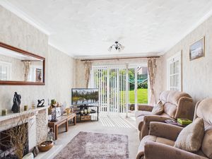 Photo 6- click for photo gallery